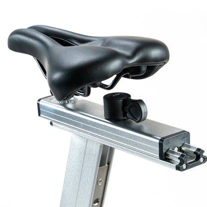 FitWay Equip. 1500IC Indoor Cycle  adjustment view